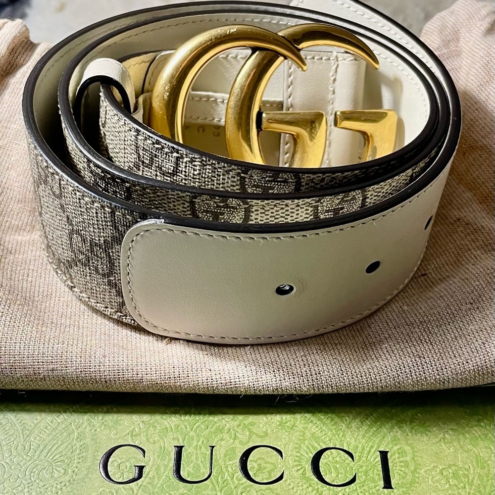 Gucci Beige and Gold Belt